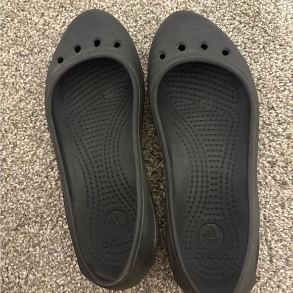 Crocs‎ Kadee Ballet Flats Black Rubber Slip-On Round Toe Women's Size 5 - Picture 3 of 9